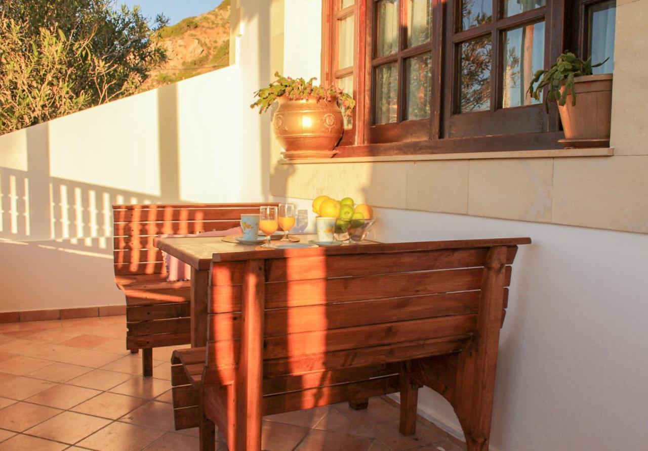 Villa Limnioni Archangelos  Buitenkant foto